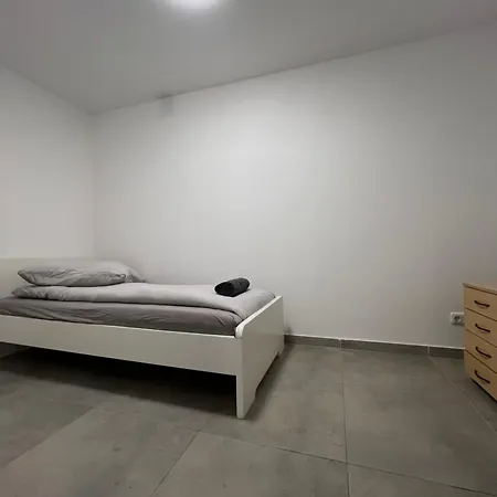 Mieterlux Frankfurt ゲストハウス ホイゼンシュタム