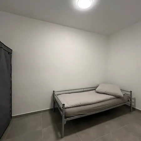 ゲストハウス Mieterlux Frankfurt *