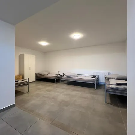 Mieterlux Frankfurt Guest house *