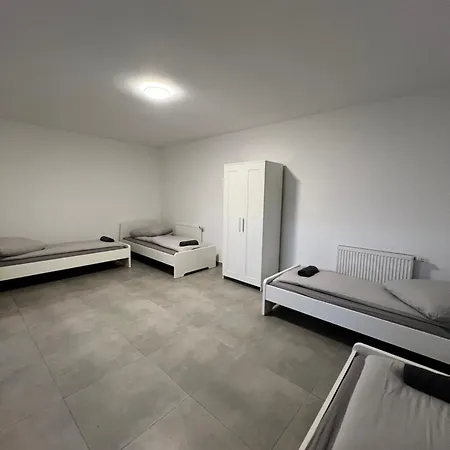 ゲストハウス Mieterlux Frankfurt *