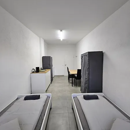 Mieterlux Frankfurt ゲストハウス ホイゼンシュタム