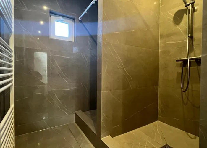 Mieterlux Frankfurt Vendégház *